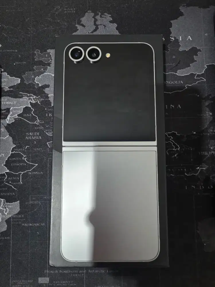 Samsung z flip 6 likenew resmi sein