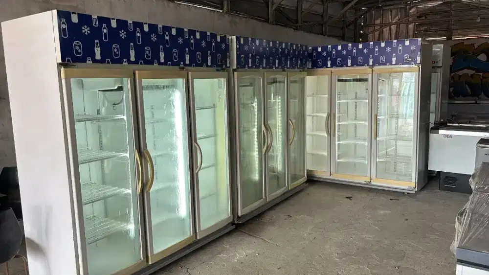 Chiller 3 pintu mulus second berkualitas