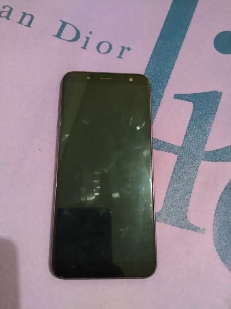 Jual alat elektronik bekas (hp, laptop, printer)