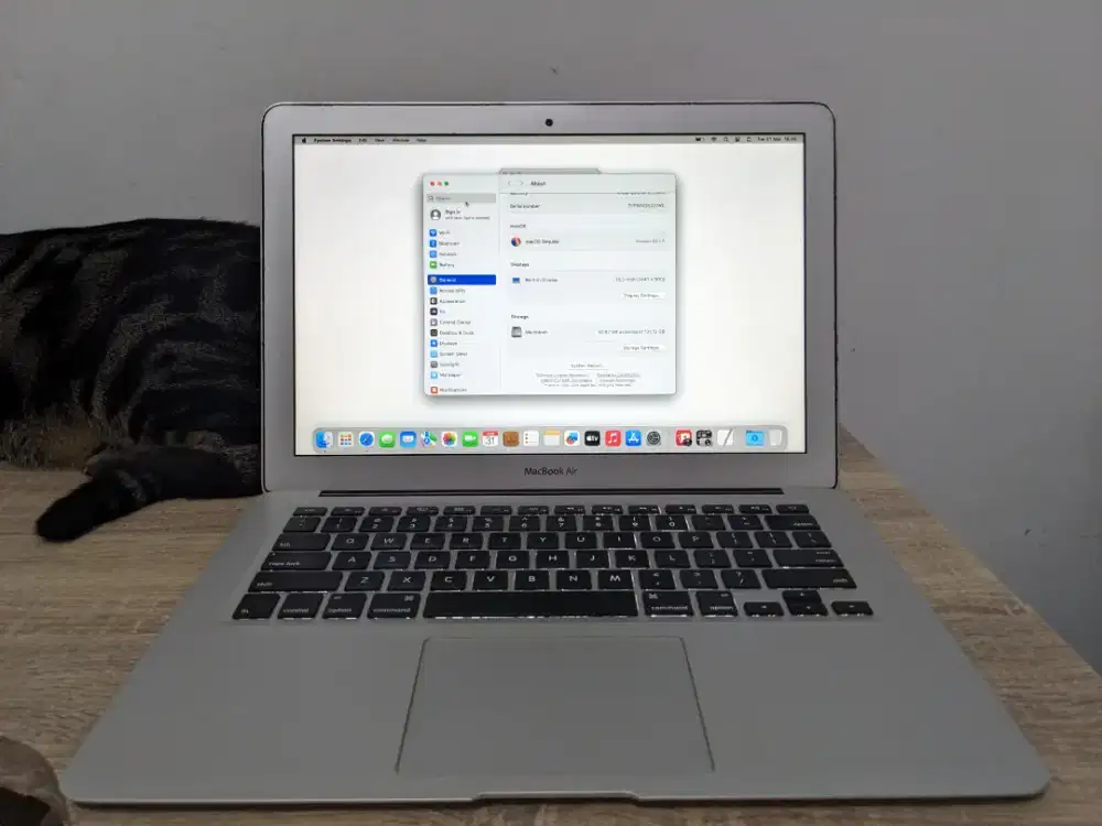 Jual Macbook Air 2017 8Gb/SSD 128Gb Malang Kota