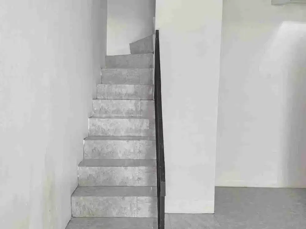 rumah bagus siap huni di cluster depan harapan indah 2 bekasi