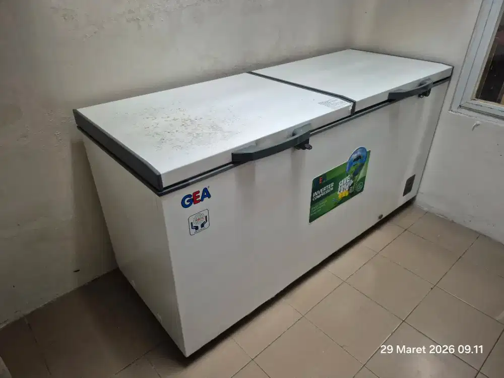 Dijual Freezer Box GEA AB 610 ITR