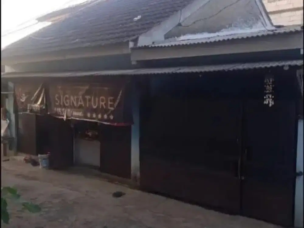 RUMAH SIAP HUNI ADA PAVILIUN WARUNG