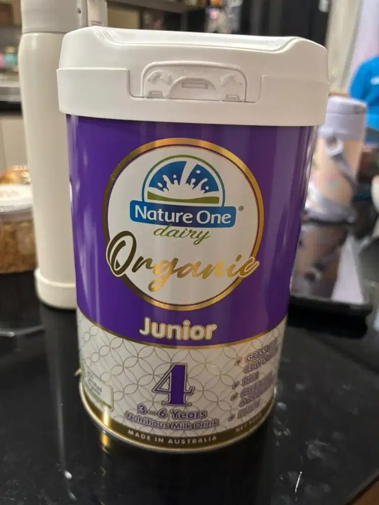 Nature one dairy organic step 4