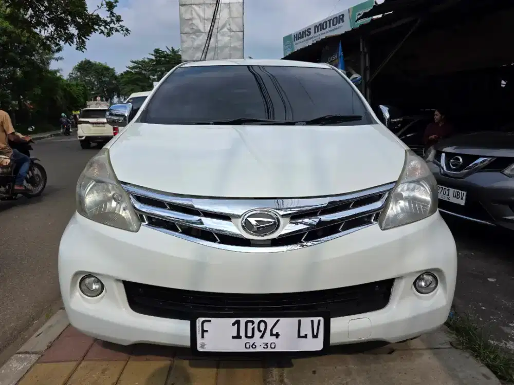 XENIA R DLX AT MATIC 2015