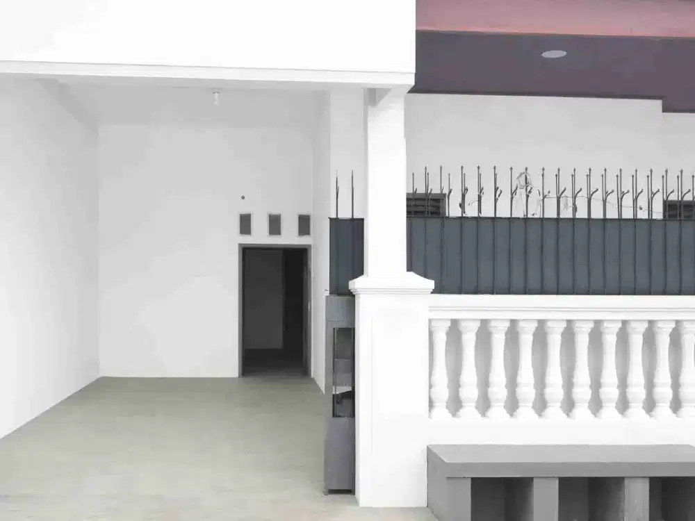 Di sewakan bersih plafon baru atap rumah baru di Fajar indah 3 kamar tidur.