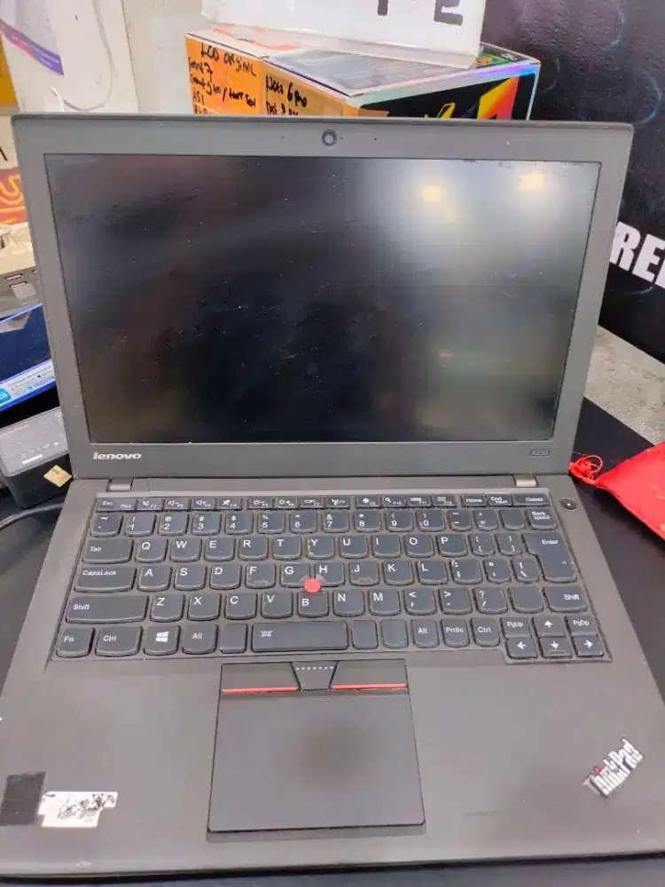 Lenovo x250 core i5