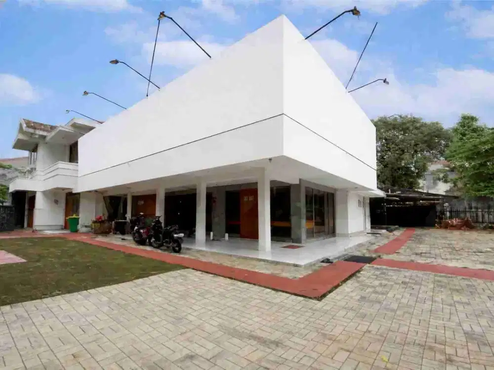 Tempat Usaha Panglima Polim Kebayoran Baru