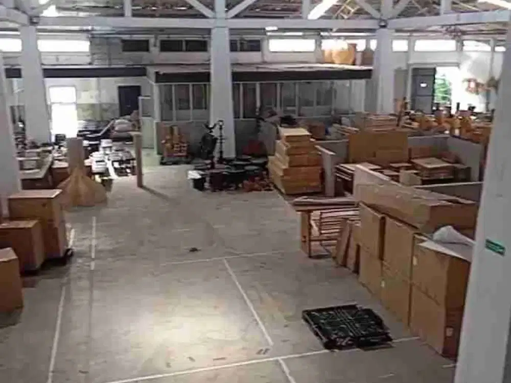 Disewakan Gudang +Kantor sangat istimewa di Kuta Utara