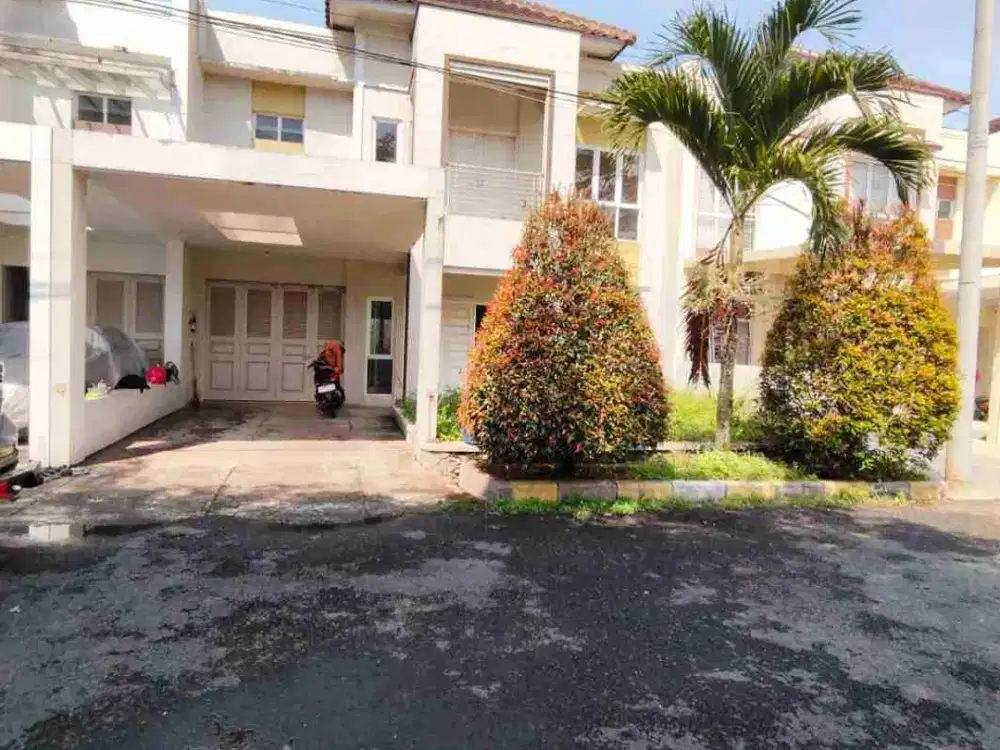 Hot Listing!! Rumah 2 Lantai Kawasan Elite Raffles Residence Pandak Baturaden