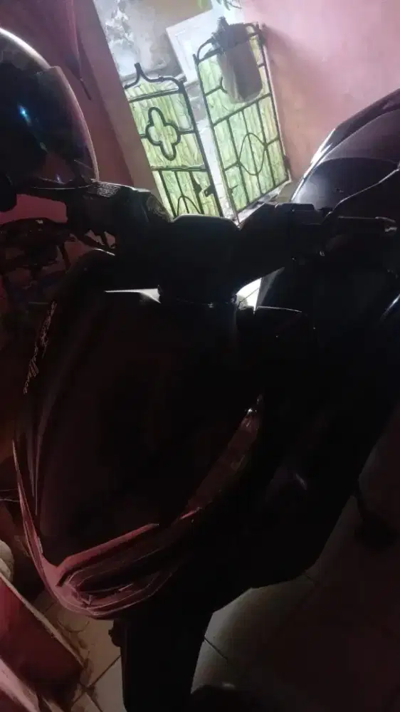 PCX hitam tahun 2020