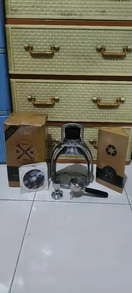 Mesin Alat Kopi Espresso Manual Rok Presso Rokpresso Like New Mulus