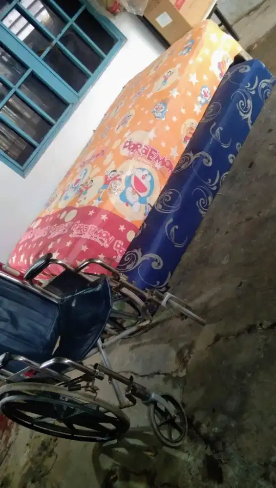 Bed Sorong. Atas bawah no3