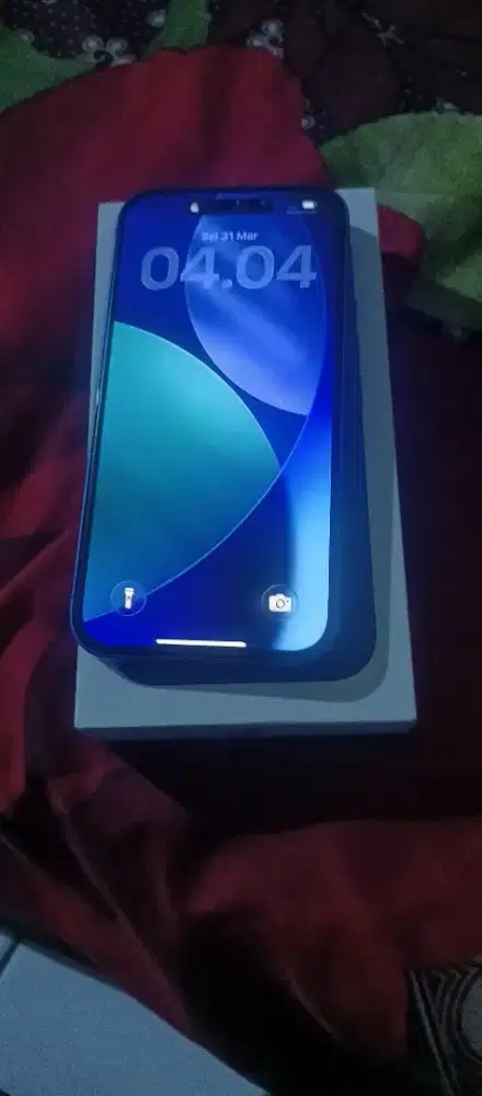 iphone 16 ultra marine