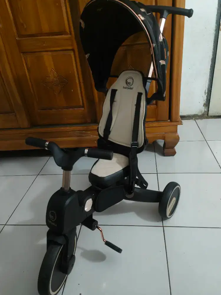 Sepeda Babyelle Atom 9in1 Multifunction Tricycle BE 305