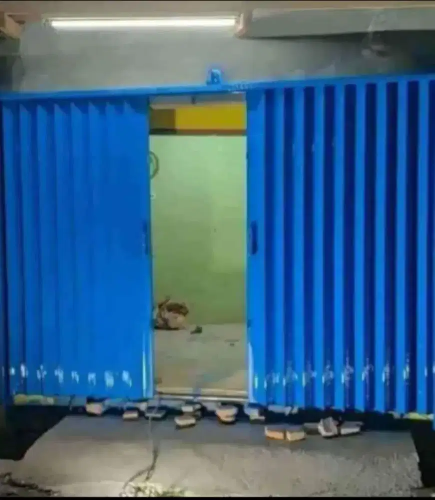 Folding gate dan rolling door galvanis anti karat