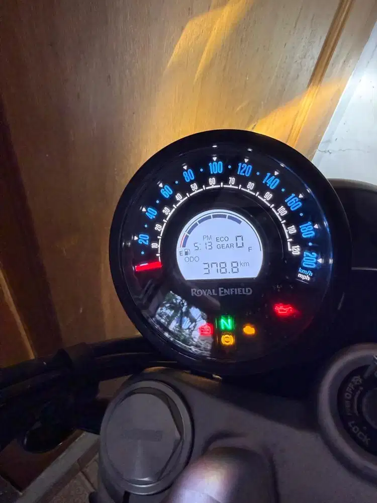 Royal Enfield Super Meteor 650