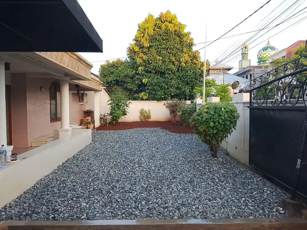 Jasa pembuatan taman kering motif batuu