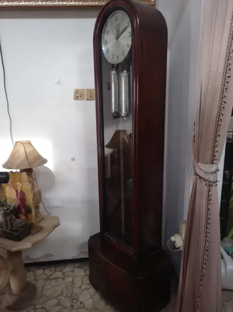 Jam merk Junghans original