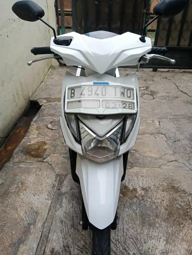 Dijual Honda beat F 1 th 2012 B.Dki sltn