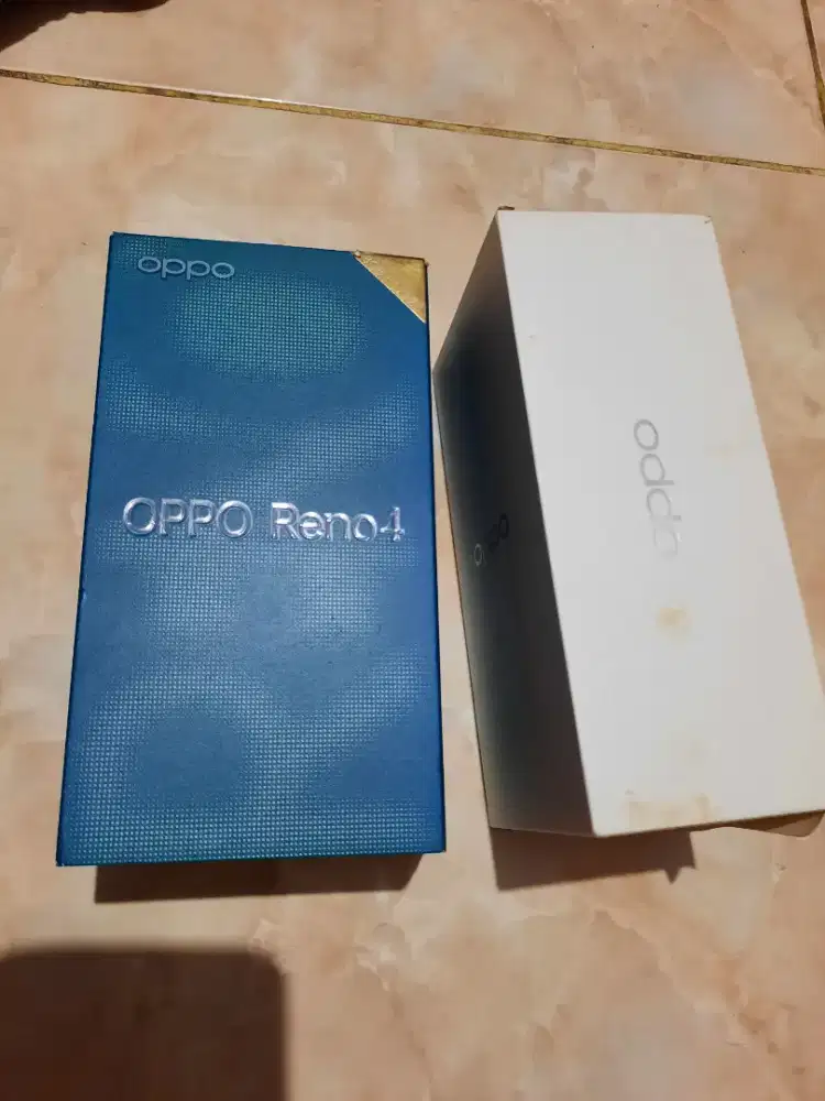 Box Oppo Reno 4