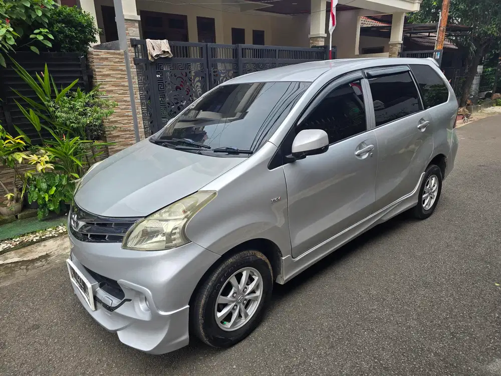 Toyota Avanza 2012 Bensin