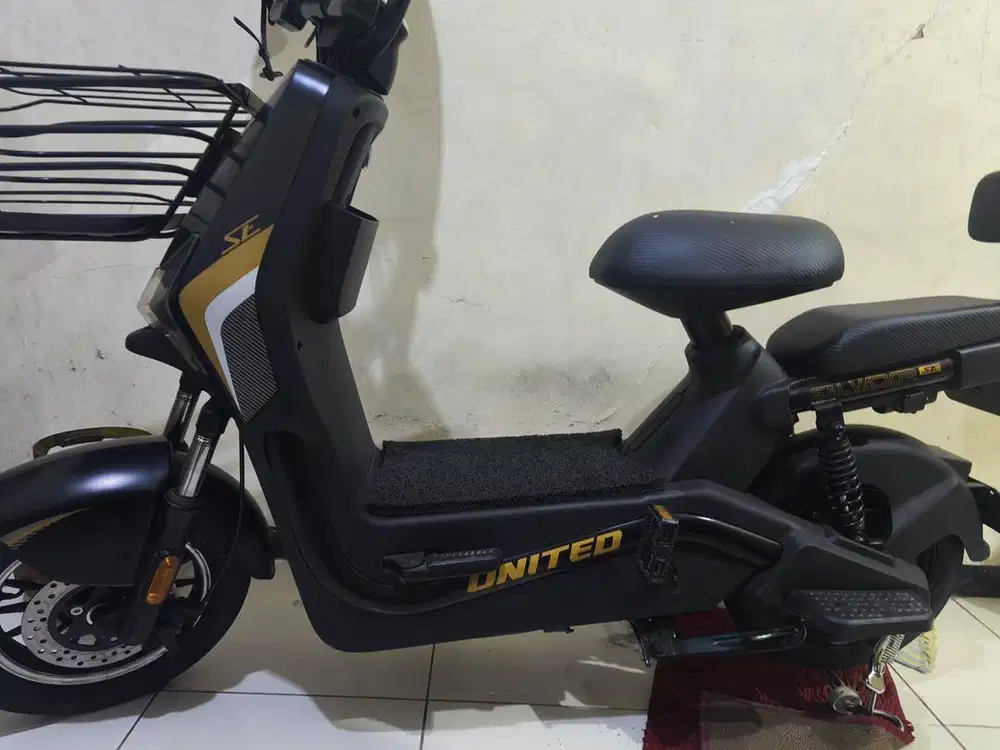 Sepeda listrik united salvador SE Electric bike