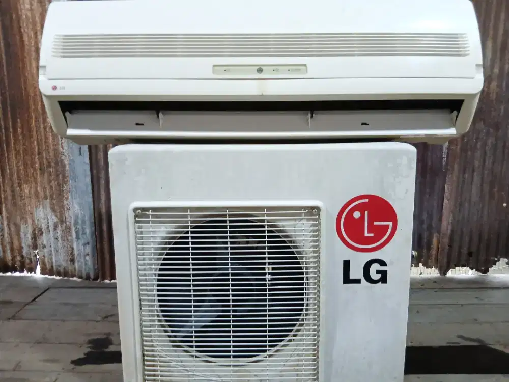 JUAL AC 1/2 PK BEKAS BERGARANSI