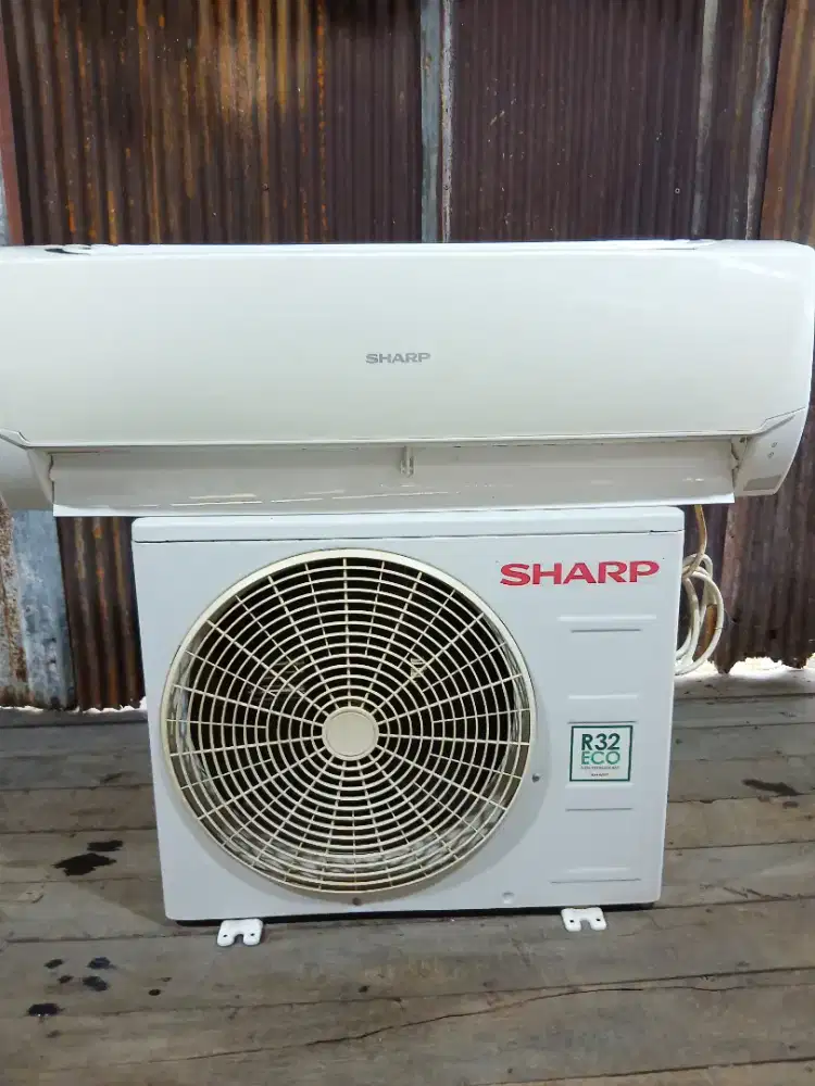 MENJUAL AC BEKAS 1/2 PK KOMPLIT