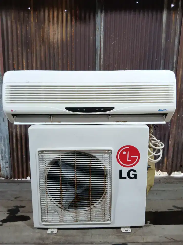 JUAL AC 1/2 PK BEKAS BERGARANSI