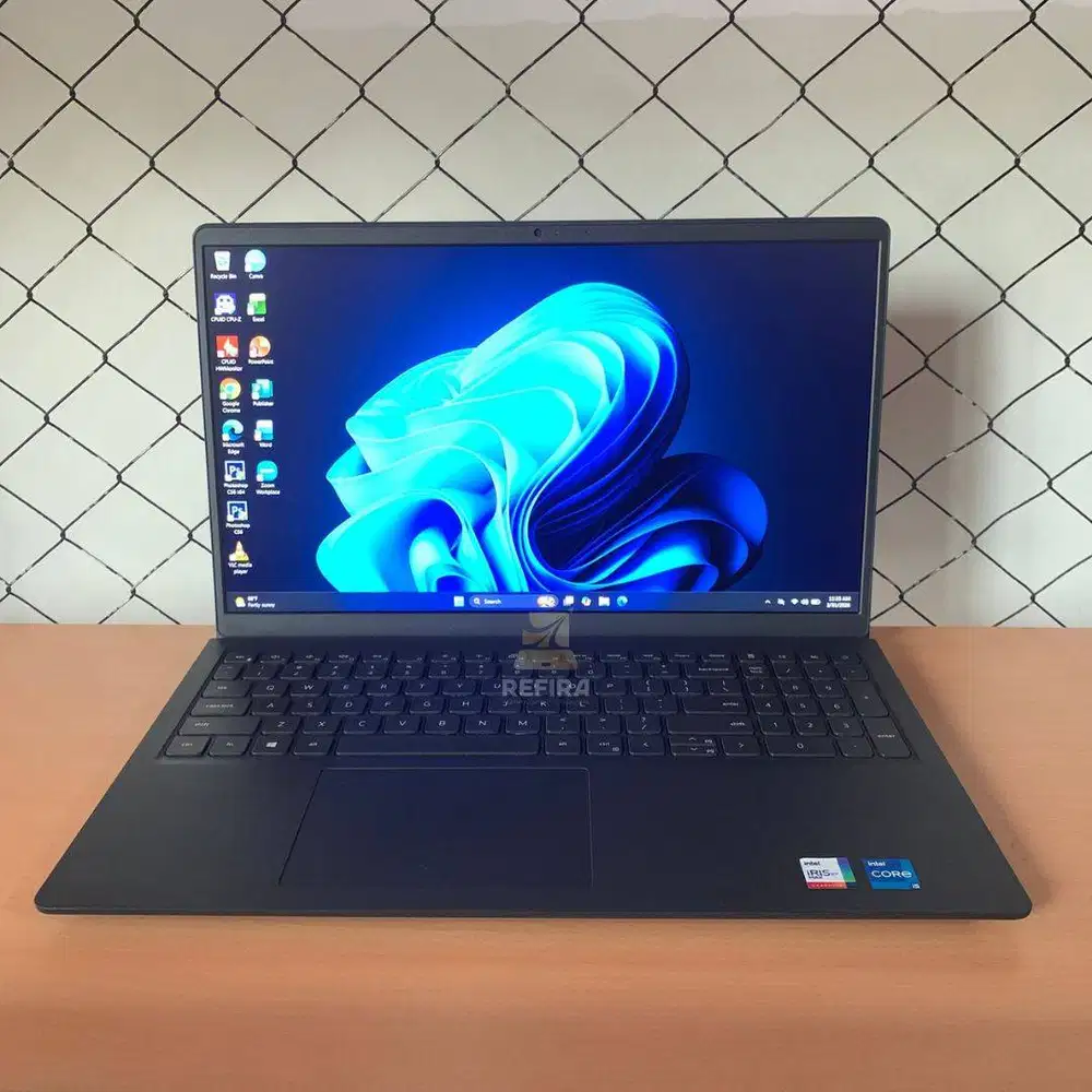 Dell Inspiron 3511 Touch / i5-1135G7 / 8GB / SSD 256GB / WIN 11