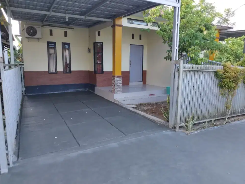 Di kontrakkan rumah di berangas,dekat rs ansari saleh dan uniska