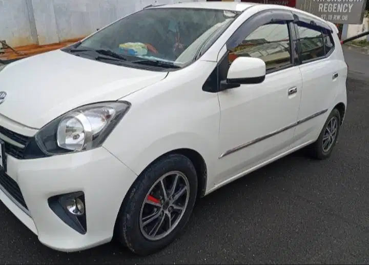 Jual mobil Toyota Agya 2014 tipe G MT 1000 cc
