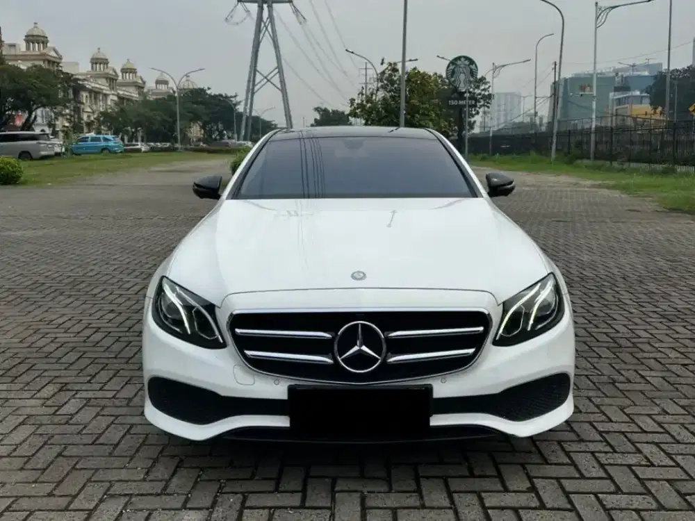 Mercedes Benz E300 AMG KM antik