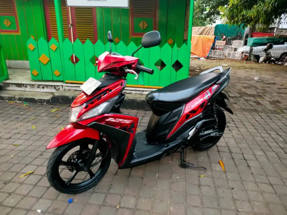Yamaha Mio M3 125cc Pajak Hidup Tahun 2015