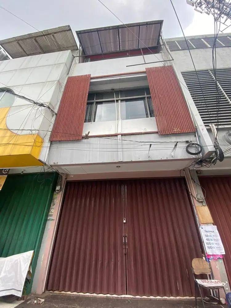 Ruko 3 lantai ex indosat