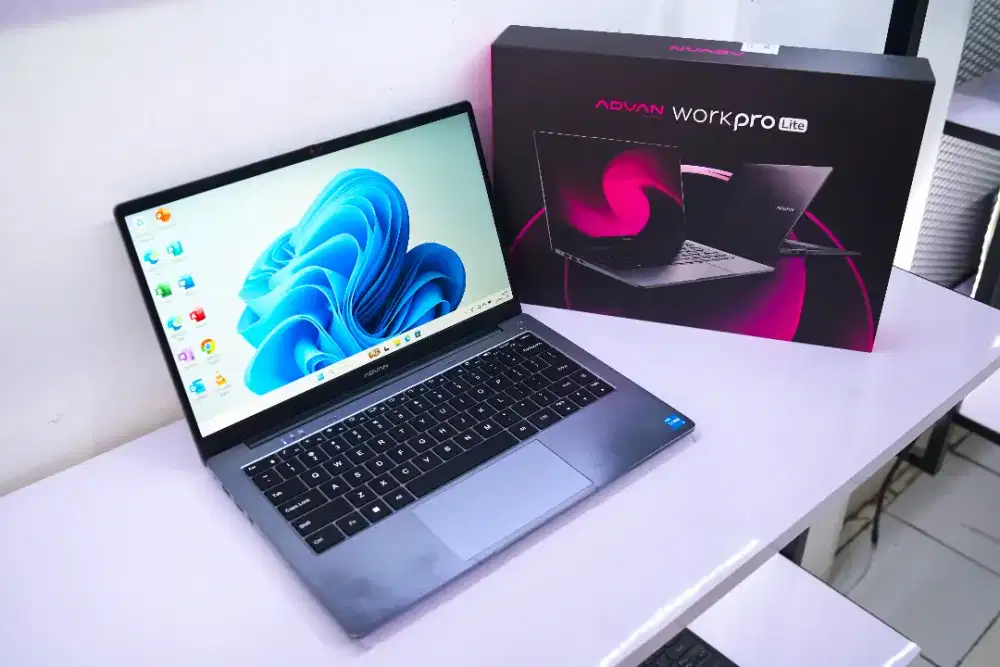Advan Workpro lite 1701.CORE i3-1220P GEN12.RAM8GB.SSD256GB.