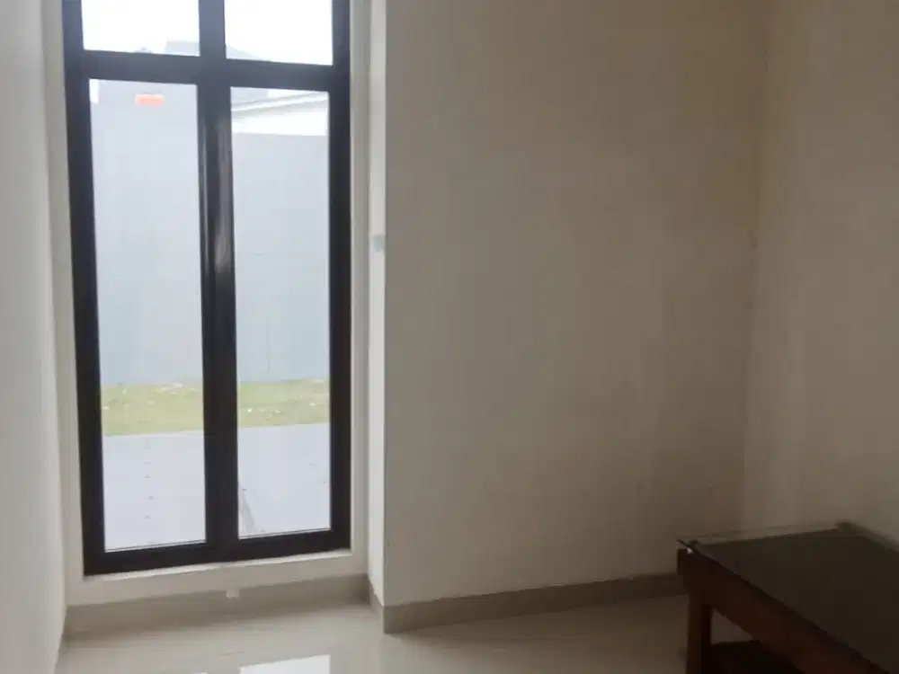 DISEWAKAN RUMAH STANDAR LEBAR 7 DI JAKARTA GARDEN CITY CAKUNG