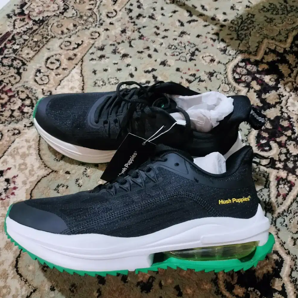 Sepatu hushpuppies baru original