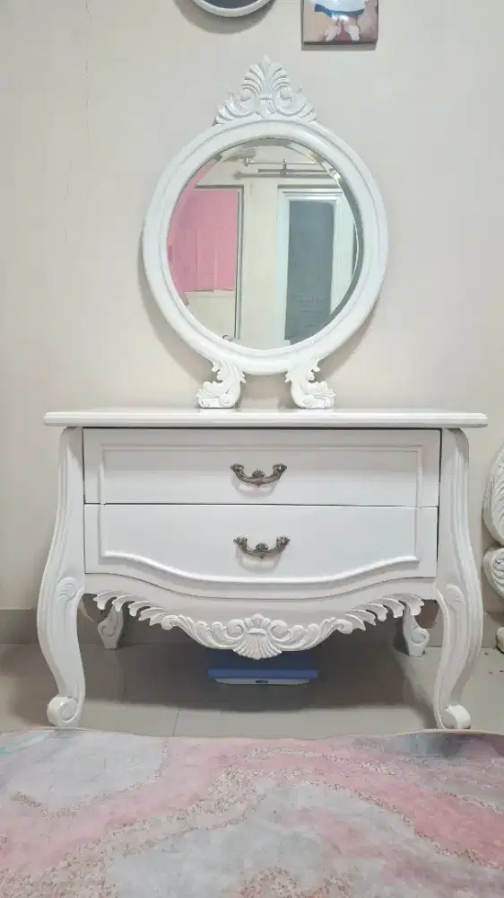 DIJUAL 1 SET FURNITURE KAMAR TIDUR KAYU JATI CAT DUCO PUTIH