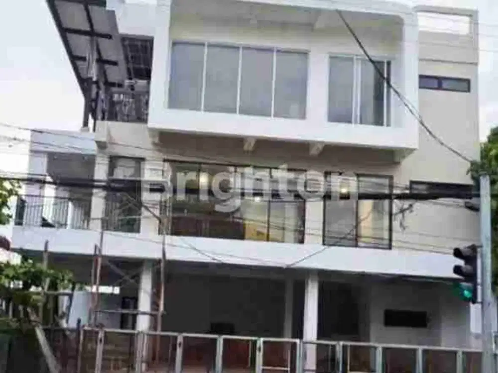 Ruko 3 Lantai Baru Gress Raya Mulyosari