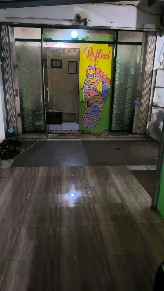 Di cari /di butuhkan terapis message wanita