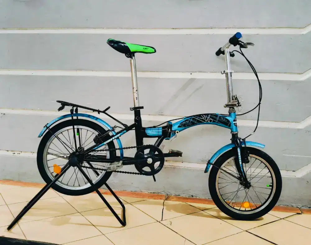 Sepeda lipat merek united uk'16 hrg 500rb net