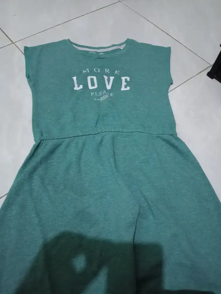 Baju Love anak perempuan