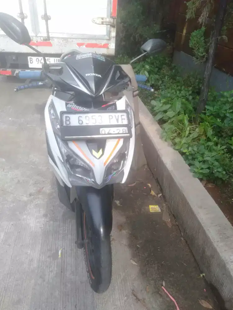 vario techno 125di jual untuk yang minat sj,,dan mau beli.baca deskrip