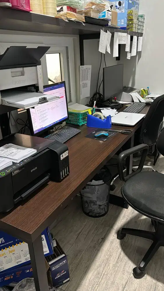 Lowongan kerja Wanita Bagian Penyiapan barang dan packing online cewe