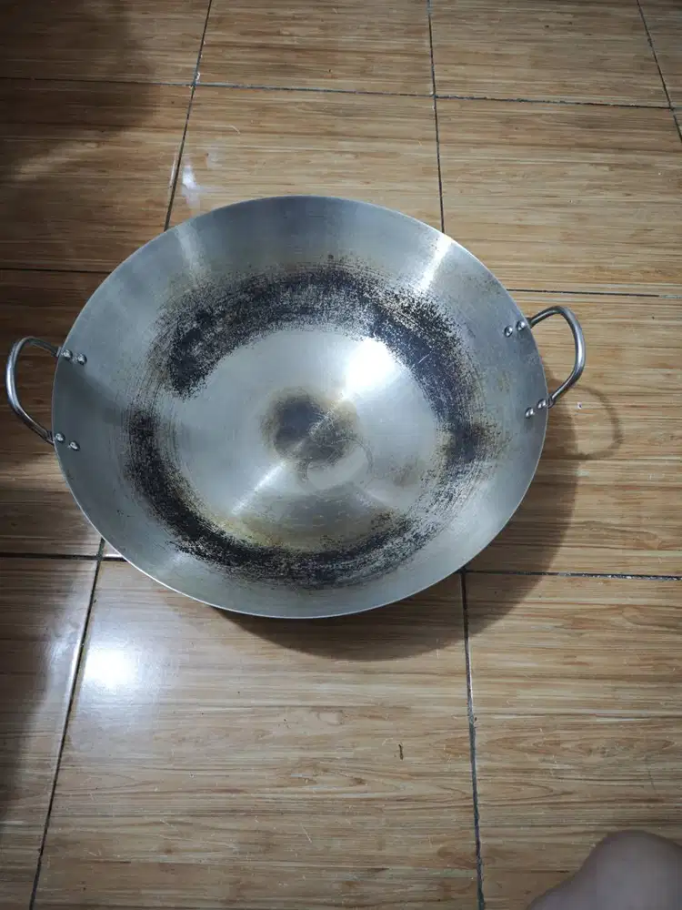 KUALI STAINLESS UK 60 CM TEBAL KONDISI BARANG MASIH BAGUS