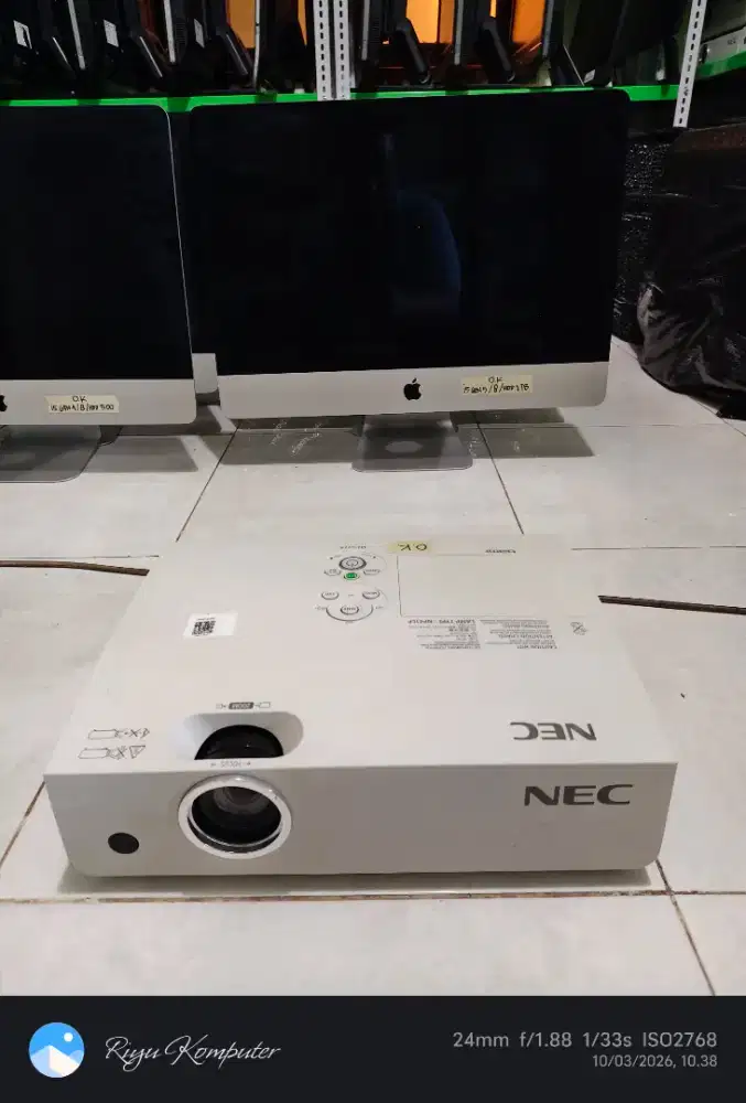 Proyektor NEC kondisi Normal dan Segel