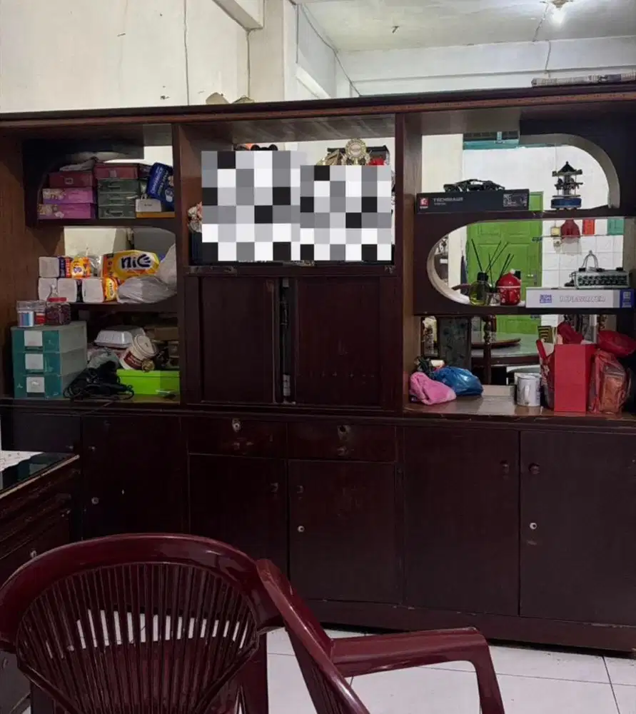 Perabot Rumah, Lemari dan Pajangan