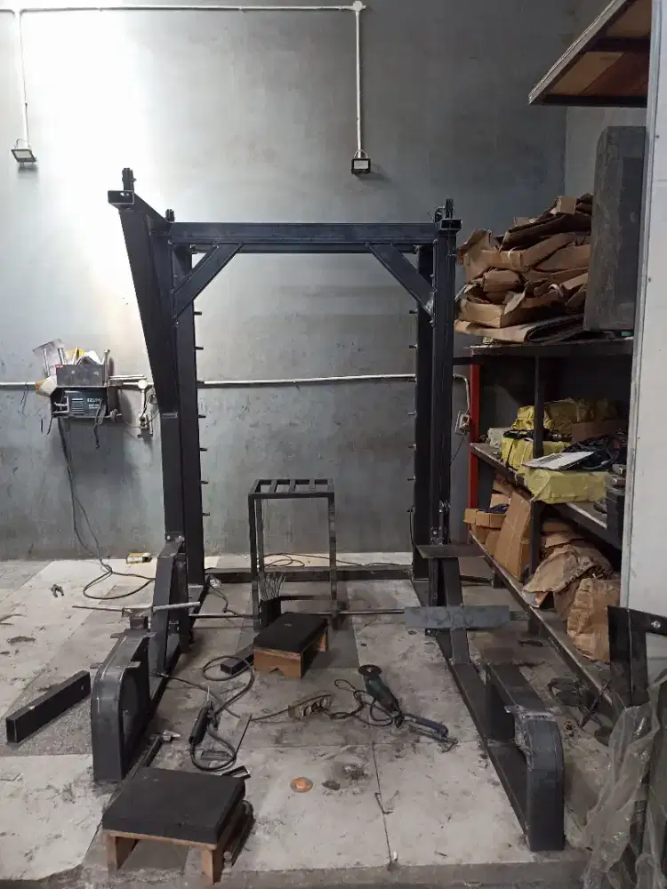 Menerima pembuatan pagar kanopi teralis, booth container,alat fitnes